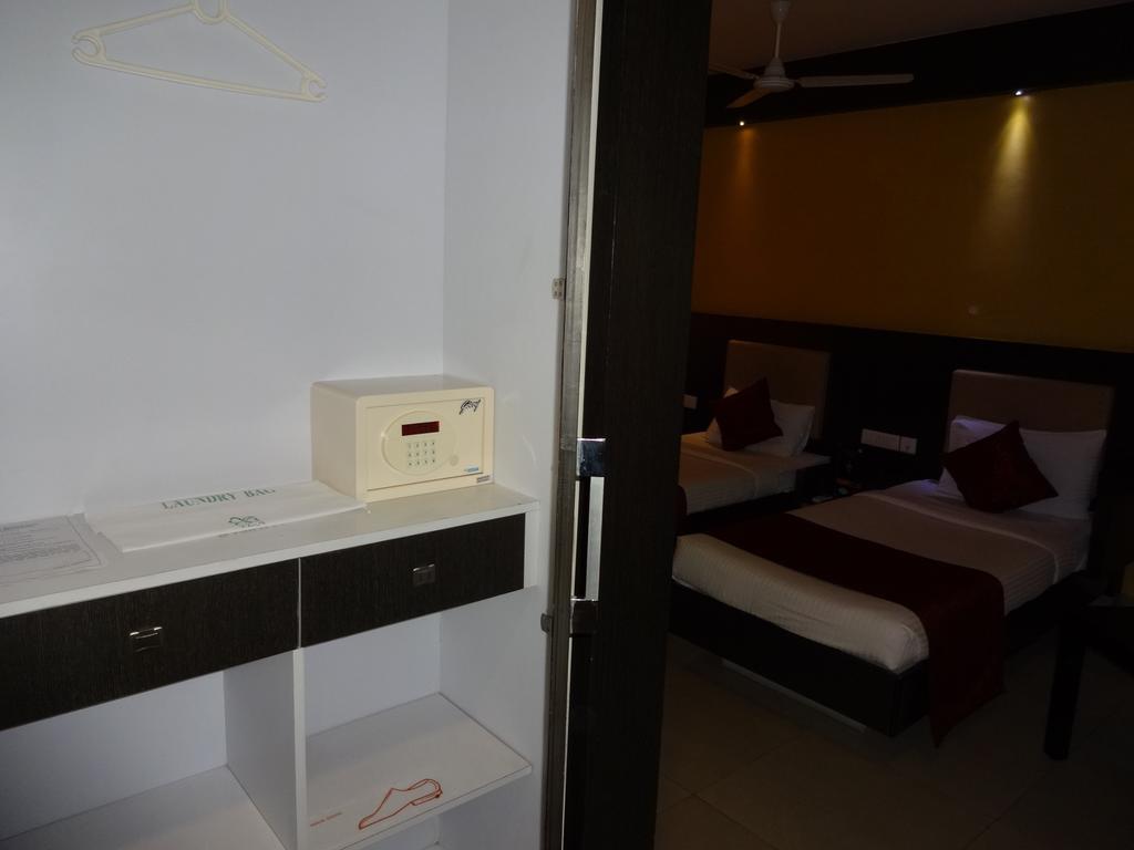 Pl.A Rathna Residency Otel Tiruchirappalli Dış mekan fotoğraf